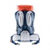 Лека туристическа раница Deuter Guide Lite 30+ с тегло 900 гр.